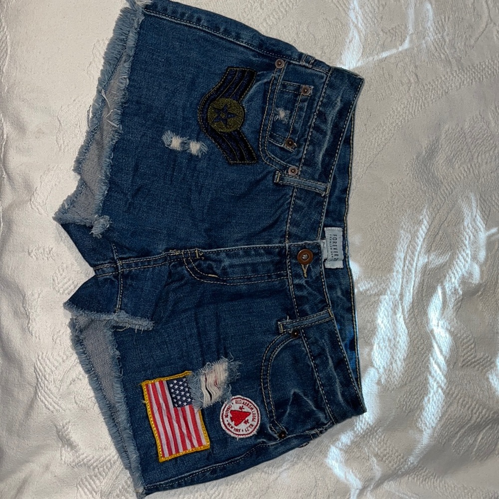 Forever 21 vintage ripped jean shorts with patches